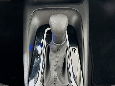 Used 2024 Toyota Corolla LE image 23