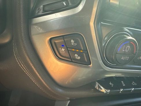 Used 2017 Chevrolet Silverado 1500 LTZ Z71 w/ LTZ Plus Package AWD/4WD image 6