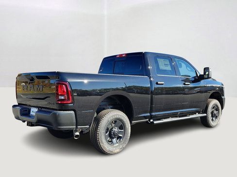 New 2026 RAM 2500 Tradesman AWD/4WD image 5