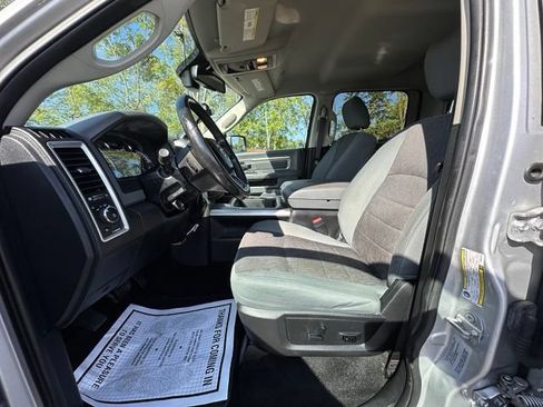 Used 2017 RAM 1500 Big Horn AWD/4WD image 23