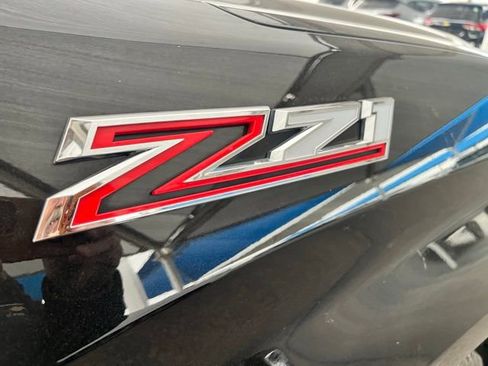 Used 2022 Chevrolet Silverado 1500 LTZ w/ Technology Package image 12