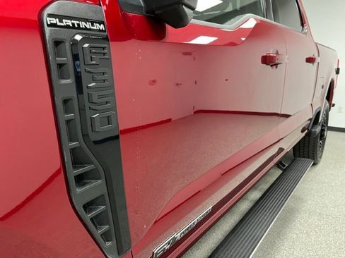 Used 2025 Ford F350 Platinum AWD/4WD image 15