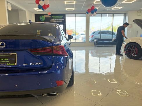 Used 2017 Lexus IS 300 F Sport w/ F Sport Package AWD/4WD image 14
