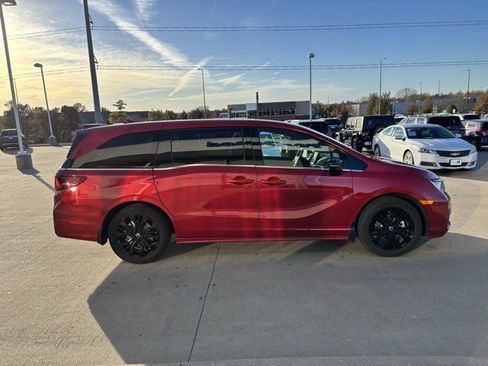 Certified 2025 Honda Odyssey Sport-L image 4