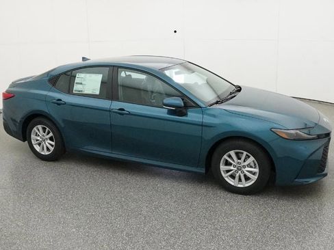 New 2026 Toyota Camry LE image 38