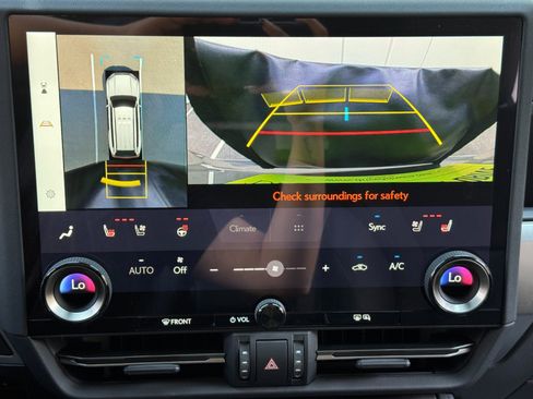 Used 2024 Lexus GX 550 AWD/4WD image 30