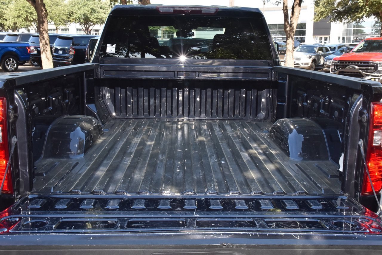 Used 2024 Chevrolet Silverado 2500 LT w/ Texas Edition RWD image 36