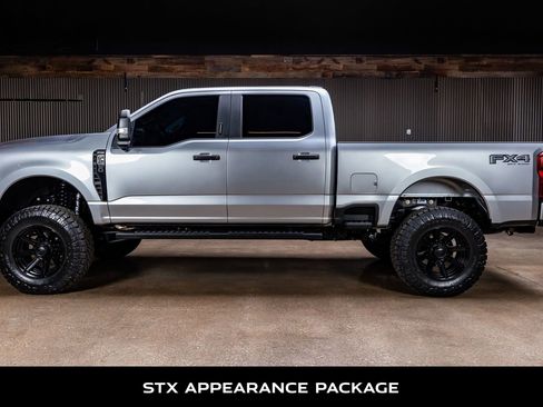 Used 2024 Ford F250 XL w/ STX Appearance Package image 6