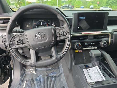 New 2026 Toyota Tacoma SR5 RWD image 15