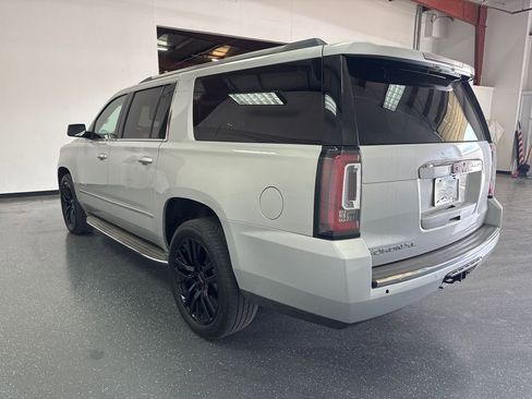 Used 2015 GMC Yukon XL Denali w/ Touring Package AWD/4WD image 6