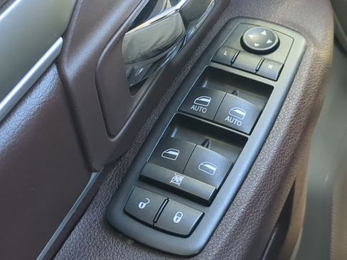 Used 2015 RAM 2500 Big Horn image 21