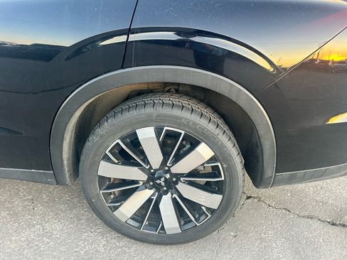 Used 2025 Mitsubishi Outlander SE image 9