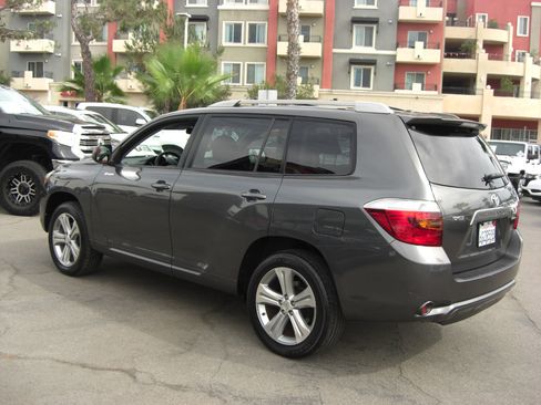 Used 2009 Toyota Highlander Sport FWD image 11
