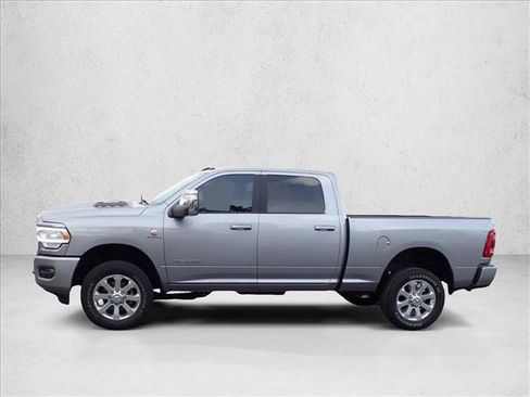 Used 2024 RAM 2500 Laramie w/ Sport Appearance Package AWD/4WD image 12