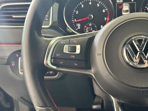 Used 2018 Volkswagen Jetta GLI FWD image 31