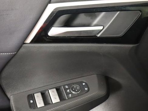 Used 2024 Mitsubishi Outlander SE image 21