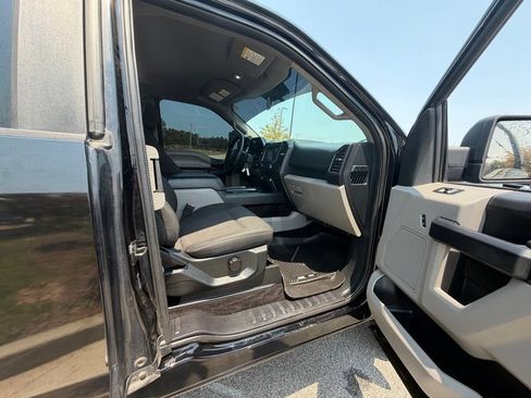 Used 2018 Ford F150 XL w/ Equipment Group 101A Mid AWD/4WD image 34