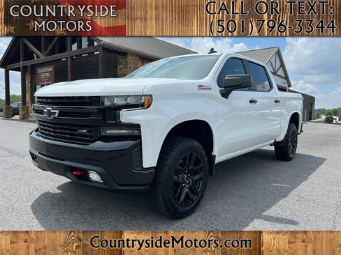 Used 2022 Chevrolet Silverado 1500 LT Trail Boss w/ Convenience Package II image 1