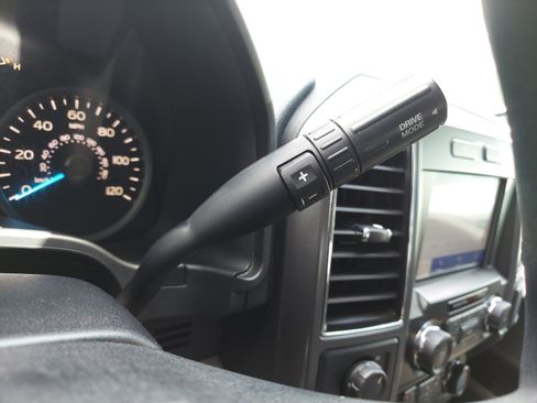 Used 2019 Ford F150 XLT AWD/4WD image 22