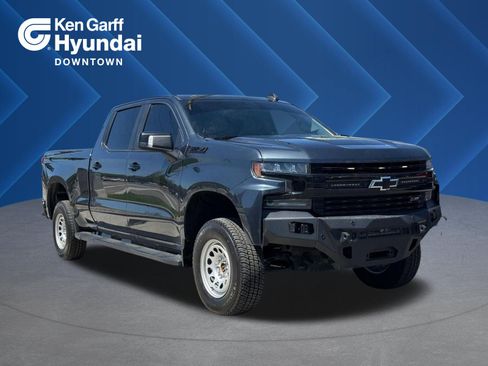 Used 2019 Chevrolet Silverado 1500 LT Trail Boss AWD/4WD image 1