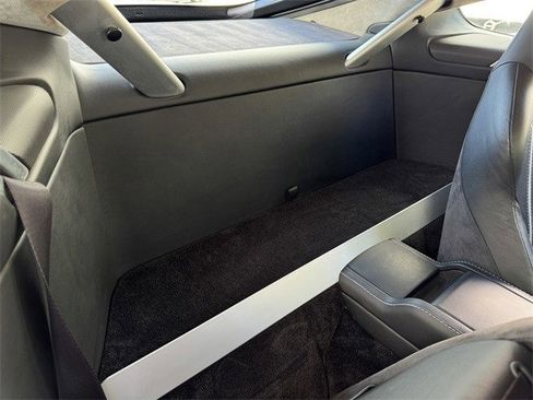 Used 2016 Aston Martin V8 Vantage GT image 17