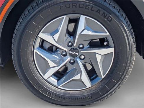 Used 2023 Kia Sorento EX FWD image 24