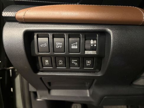 Used 2021 Subaru Forester Touring AWD/4WD image 18