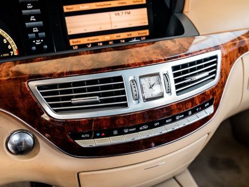 Used 2008 Mercedes-Benz S 550 image 56