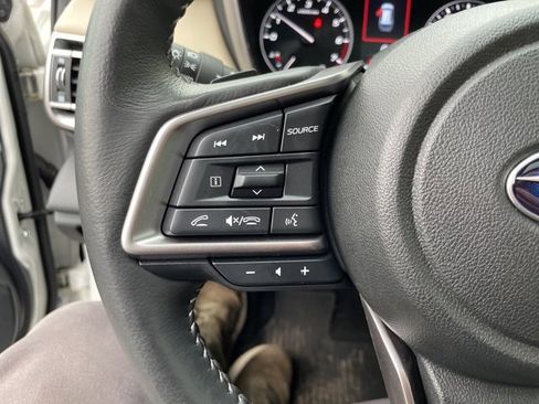 Used 2023 Subaru Outback Limited image 21