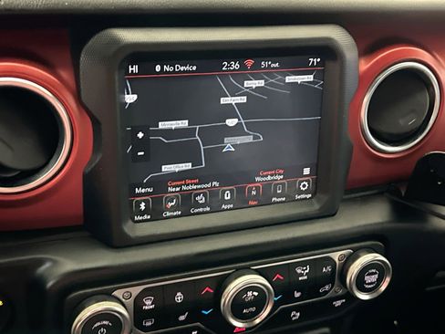 Used 2021 Jeep Gladiator Rubicon image 24