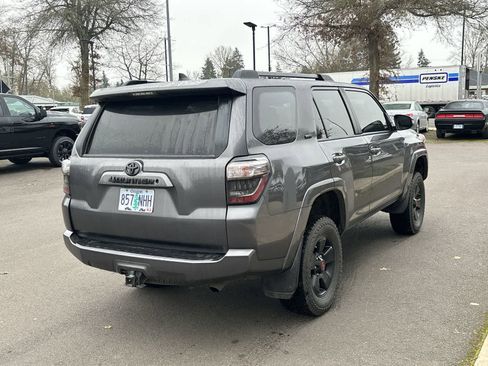 Used 2019 Toyota 4Runner SR5 Premium image 5