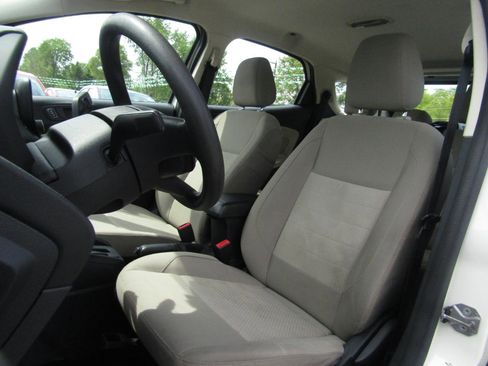 Used 2019 Ford EcoSport S FWD image 12