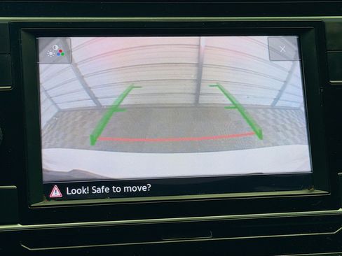 Used 2019 Volkswagen Tiguan S w/ Driver Assistance Package FWD image 16