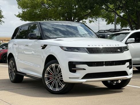 Used 2025 Land Rover Range Rover Sport Dynamic SE AWD/4WD image 2