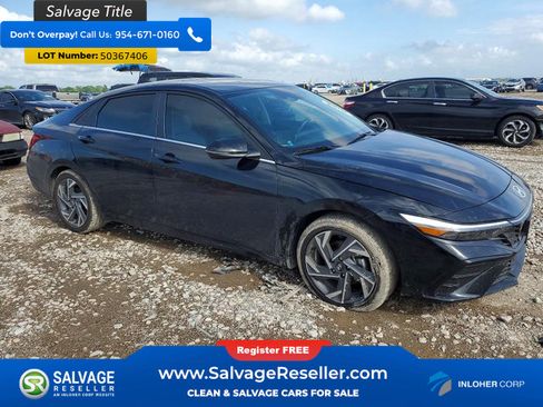 Used 2025 Hyundai Elantra Limited FWD image 5