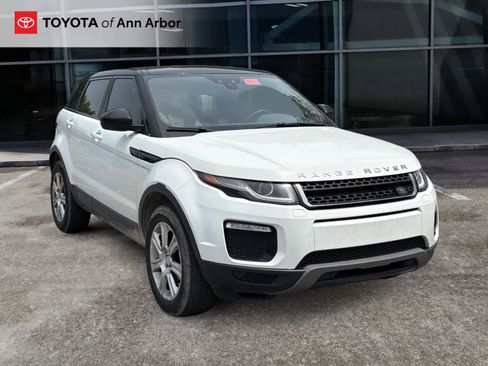 Used 2017 Land Rover Range Rover Evoque SE AWD/4WD image 1