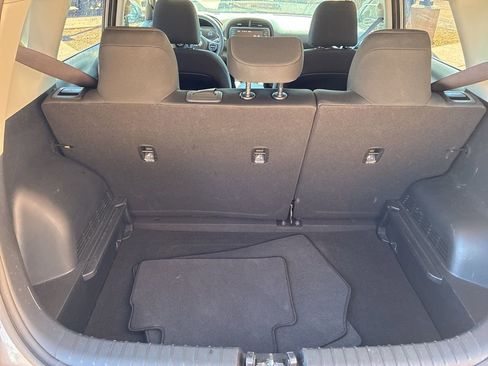 Certified 2025 Kia Soul LX FWD image 12