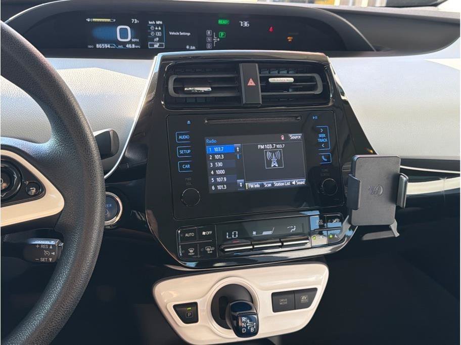 Used 2016 Toyota Prius Two FWD image 15