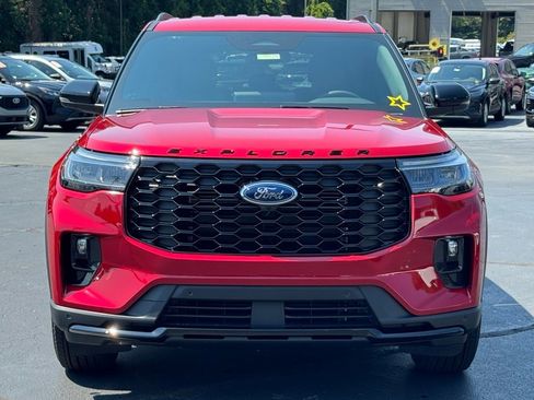 New 2025 Ford Explorer ST-Line image 18