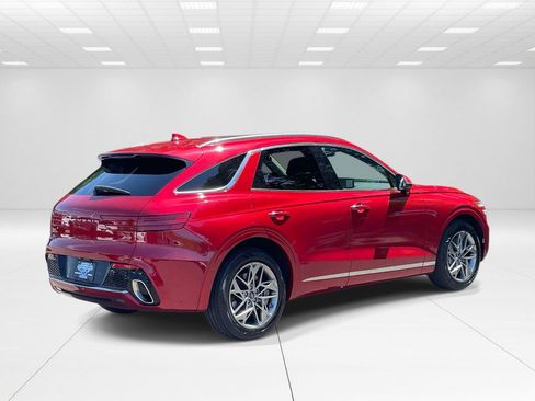 Used 2025 Genesis GV70 2.5T AWD/4WD image 6