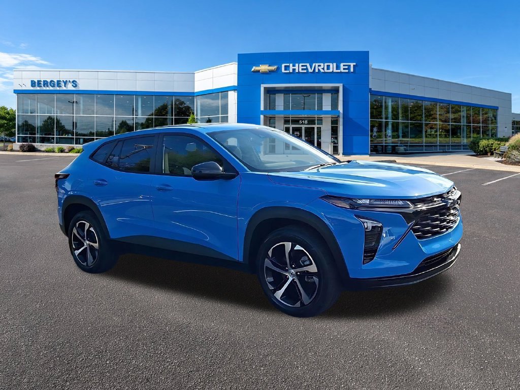Certified 2024 Chevrolet Trax RS w/ Sunroof Package FWD image 3