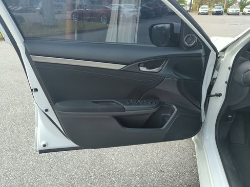 Used 2021 Honda Civic EX image 18