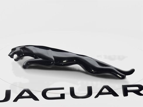Used 2024 Jaguar F-PACE R-Dynamic S image 21