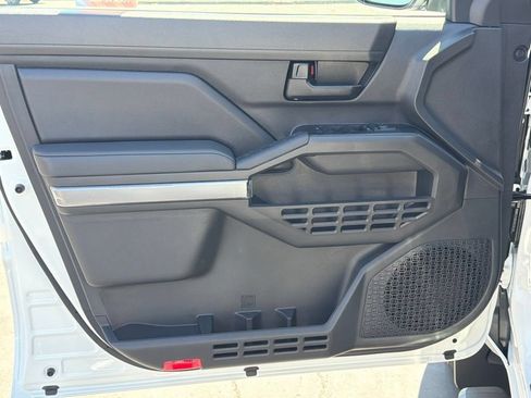 New 2026 Toyota Tacoma SR5 RWD image 17