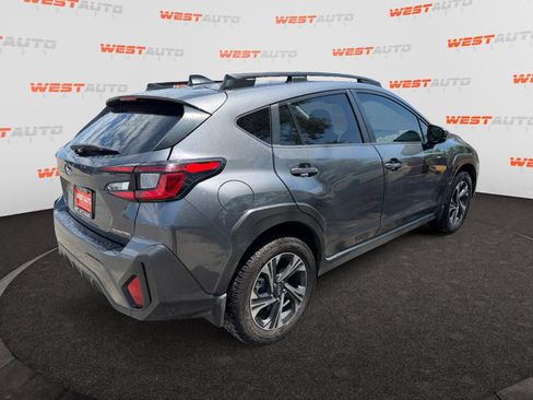 Used 2024 Subaru Crosstrek 2.0i Premium AWD/4WD image 5