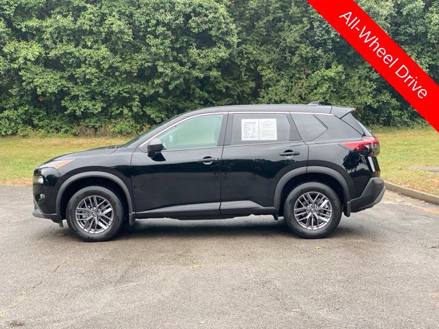 Used 2023 Nissan Rogue S AWD/4WD image 4