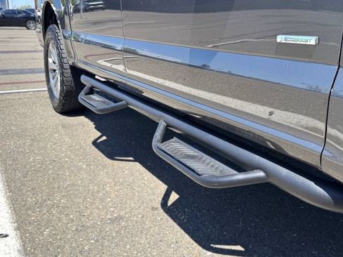 Used 2017 Ford F150 XL w/ Equipment Group 101A Mid AWD/4WD image 11