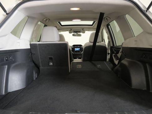 Used 2019 Subaru Forester Premium AWD/4WD image 26