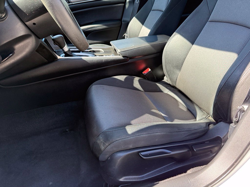Used 2021 Honda Accord LX image 23