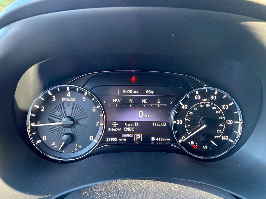 Used 2023 INFINITI QX80 Sensory w/ Cargo Package AWD/4WD image 17